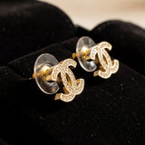 Celestia-Ohrringe – Lässige, goldene Eleganz