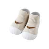 Sockili – Die ersten Schritte voller Sicherheit und Komfort