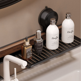 Walnora – Saugnapf Waschbeckenablage im Walnuss Design