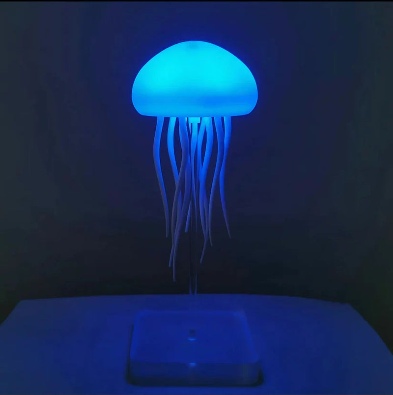 Jellyfish – Die hypnotisierende Lampe, die dich stundenlang fesselt
