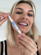 Brightening Essence™ - Bringen Sie Ihr Lächeln mühelos zum Strahlen!